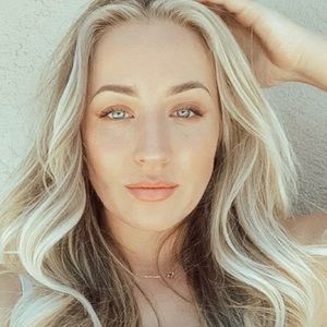 Meet your Posher, Bailey